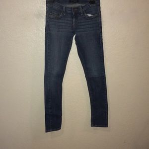 Levis. 524 too super low, sz 1.